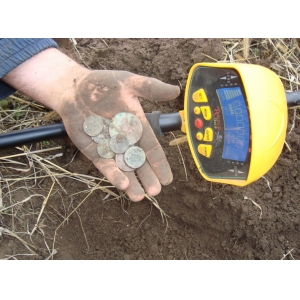 Underground metal detector
